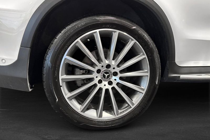 Mercedes GLC220 bild 5