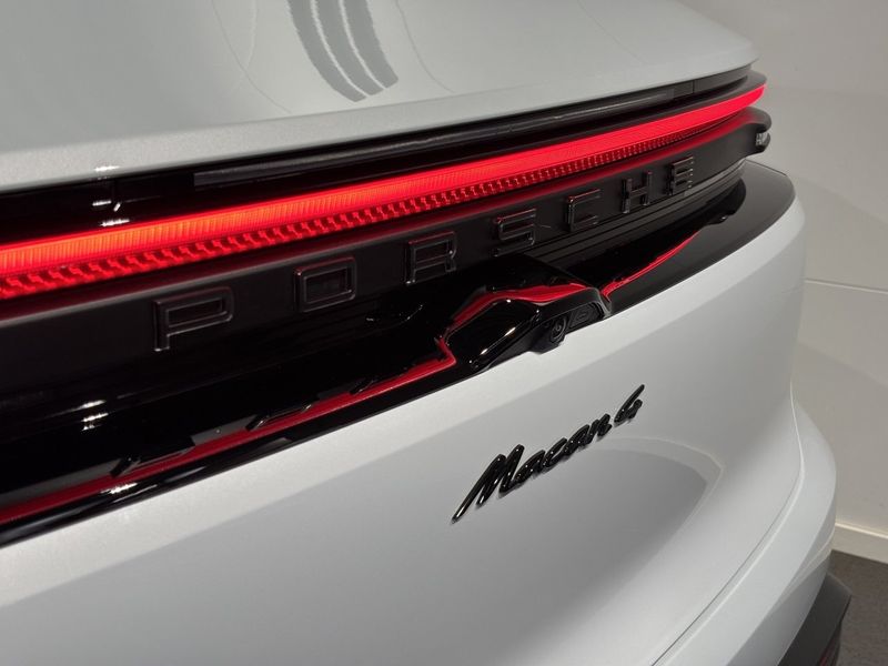 Porsche Macan bild 26