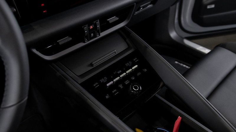 Porsche Macan bild 18