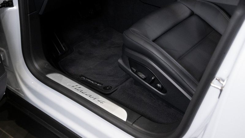 Porsche Macan bild 23