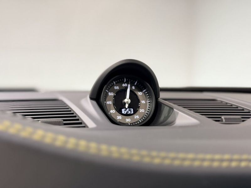 Porsche 992 bild 30