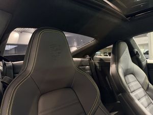 Porsche 992 bild 32