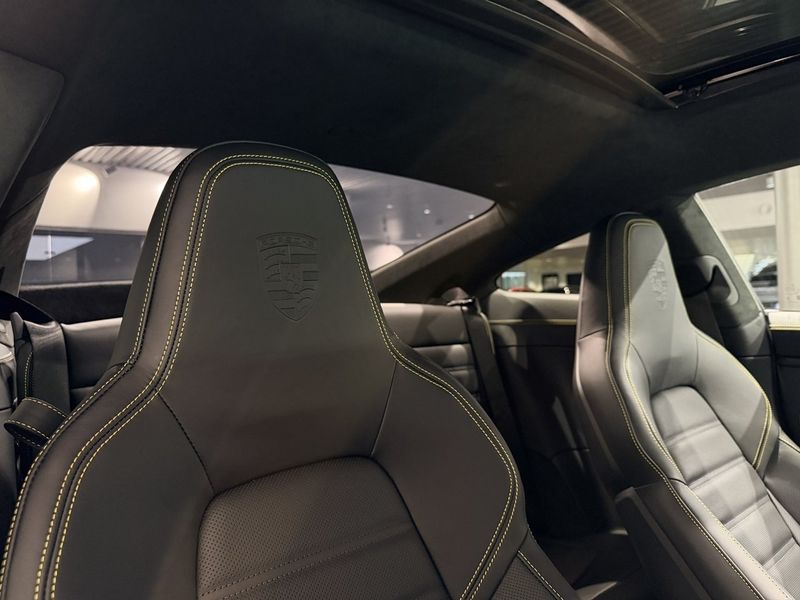 Porsche 992 bild 32