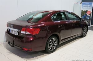 Toyota Avensis bild 5