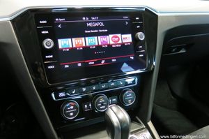 Volkswagen Passat bild 14