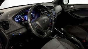 Hyundai i20 bild 4