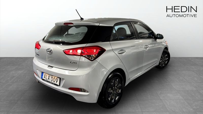 Hyundai i20 bild 2