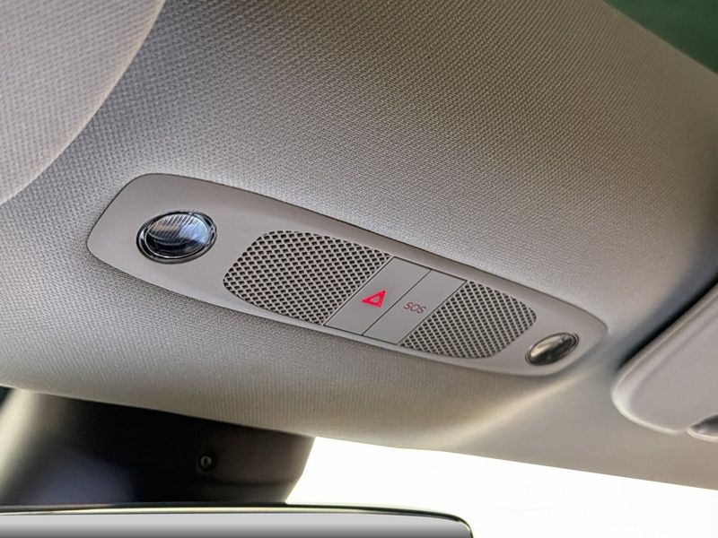 Tesla Model 3 bild 35