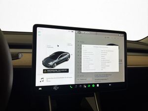 Tesla Model 3 bild 16