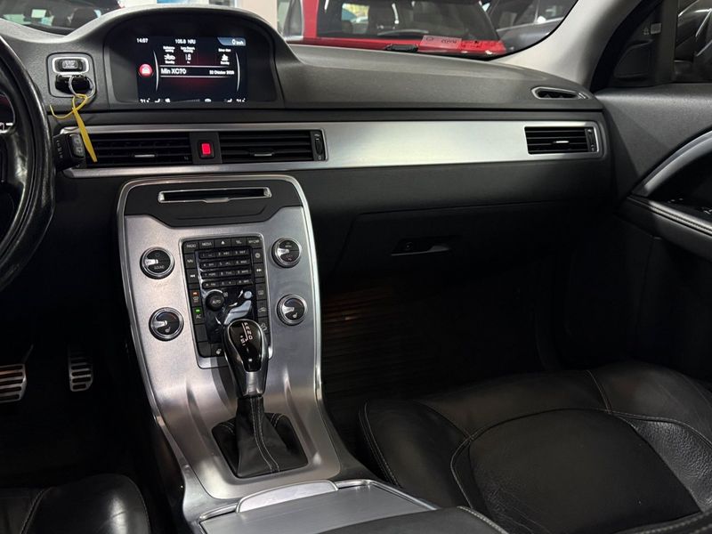 Volvo XC70 bild 19