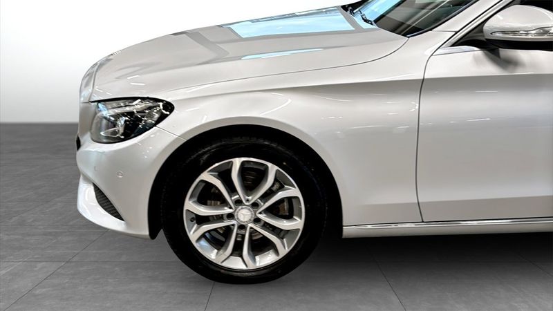 Mercedes C220 bild 9