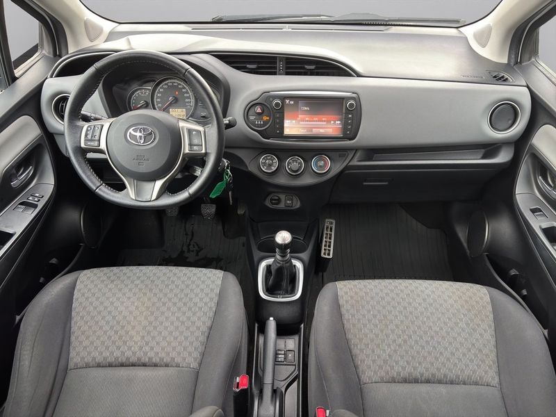 Toyota Yaris bild 12