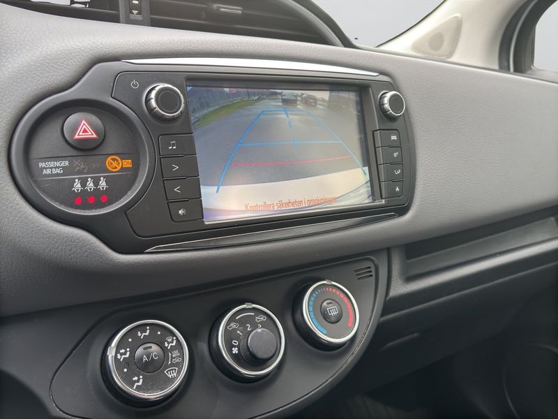 Toyota Yaris bild 17