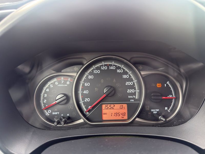 Toyota Yaris bild 14