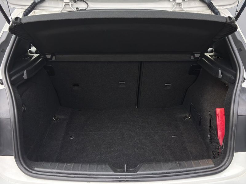 BMW 116 bild 24