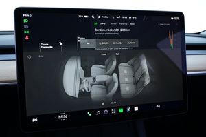 Tesla Model 3 bild 18