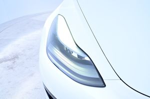 Tesla Model 3 bild 26