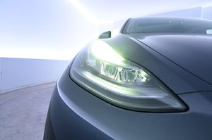 Tesla Model Y bild 26