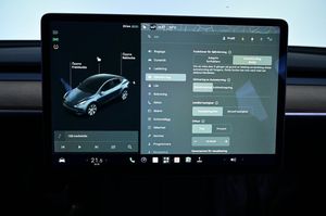 Tesla Model Y bild 15