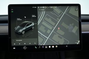 Tesla Model Y bild 21