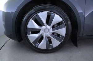 Tesla Model Y bild 27