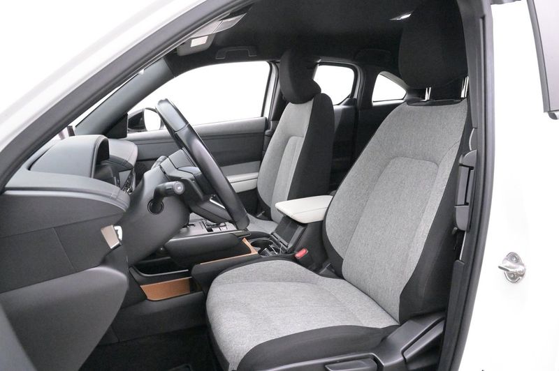 Mazda MX-30 bild 10