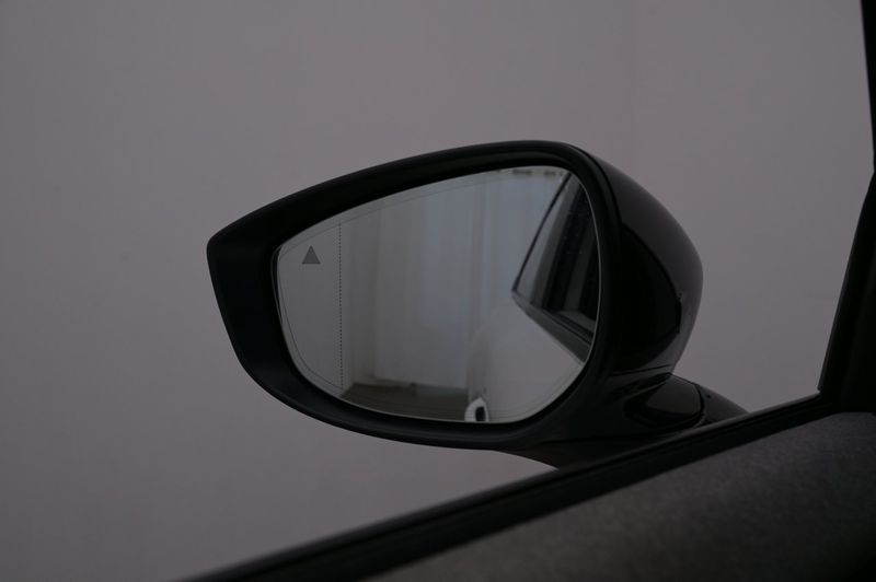 Mazda MX-30 bild 23