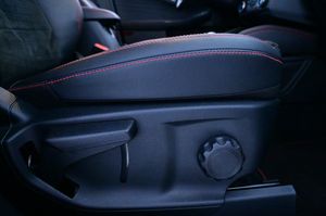 Ford Kuga bild 13
