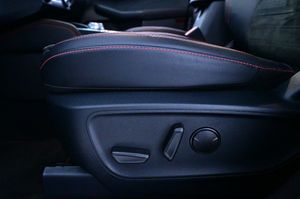 Ford Kuga bild 11