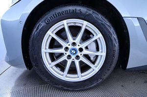 BMW i4 bild 27