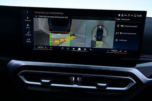 BMW i4 bild 17