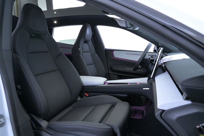 Polestar 4 bild 13
