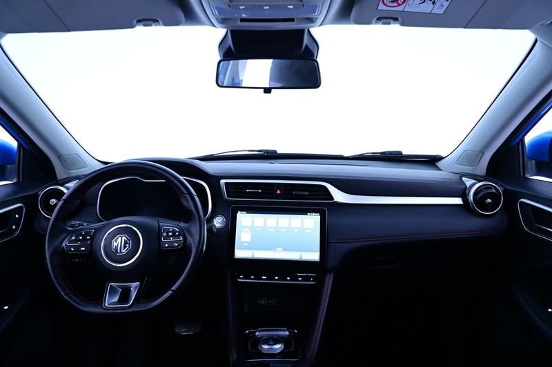 MG ZS EV bild 6