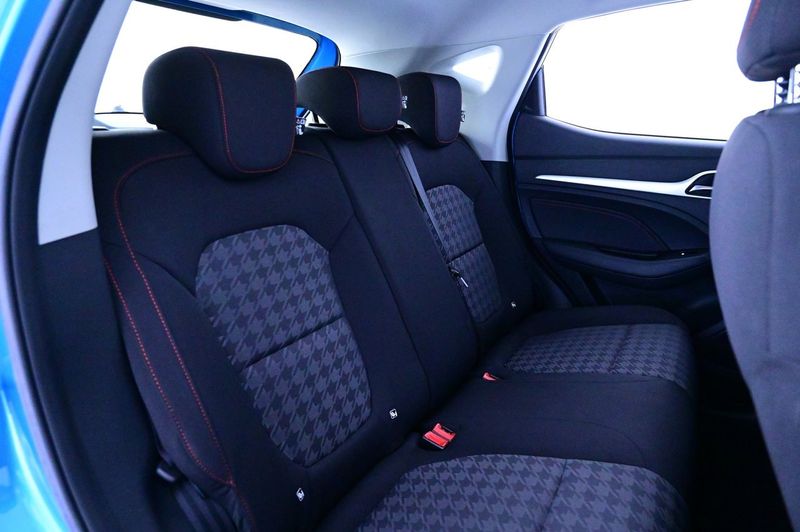 MG ZS EV bild 24