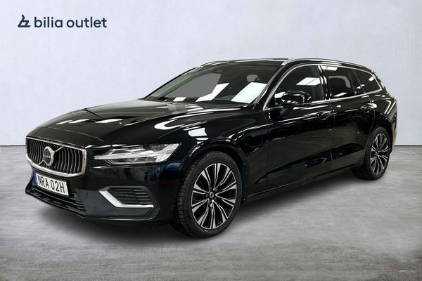 Volvo V60 Recharge T6 AWD Core Edition Drag VOC B-Kam Keyless - 2023
