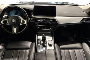 BMW 520 bild 13