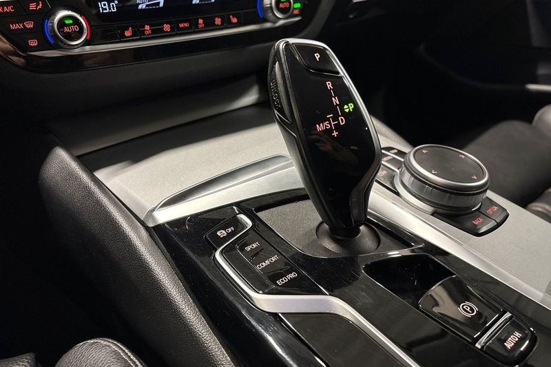 BMW 520 bild 21