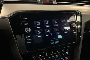 Volkswagen Passat bild 17