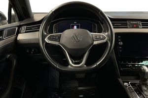 Volkswagen Passat bild 14