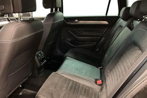Volkswagen Passat bild 12