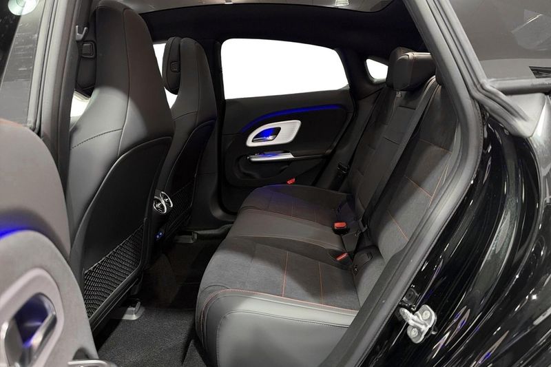 Mercedes CLA250 bild 10