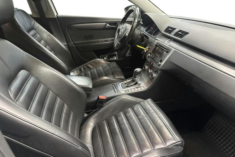 Volkswagen Passat bild 7
