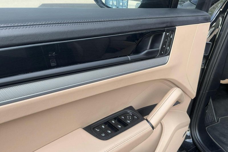 Porsche Cayenne bild 17