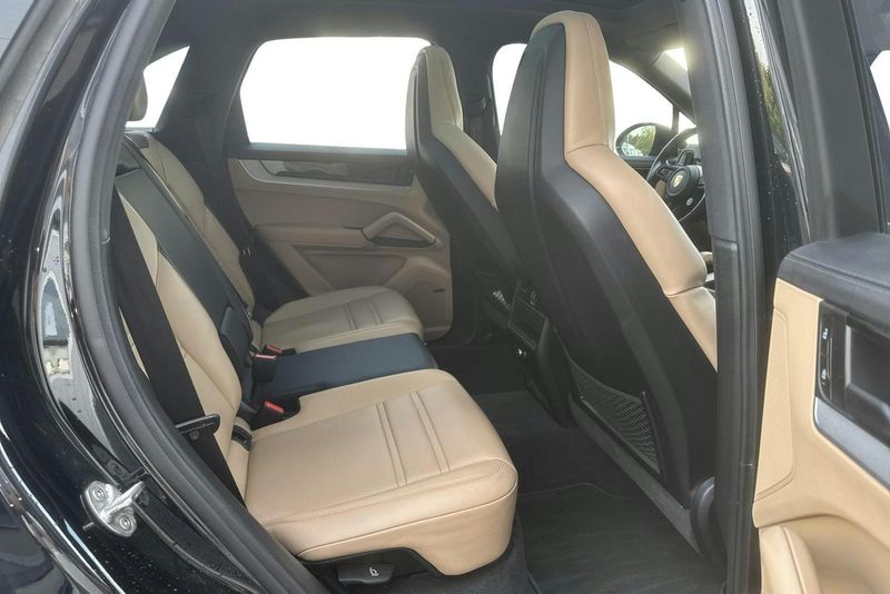 Porsche Cayenne bild 8