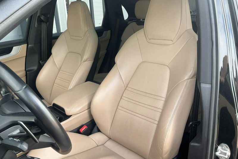 Porsche Cayenne bild 16