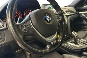 BMW 320 bild 13