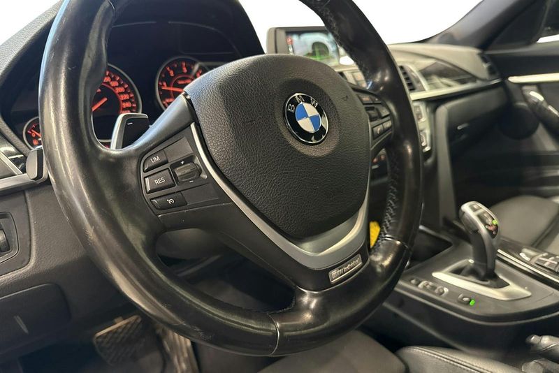 BMW 320 bild 13