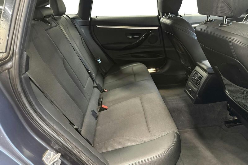 BMW 320 bild 8