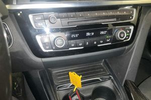 BMW 320 bild 14