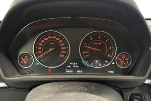 BMW 320 bild 11